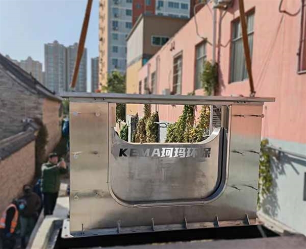 焦作市城區(qū)水環(huán)境整治工程 -液動(dòng)下開(kāi)式堰門(1)